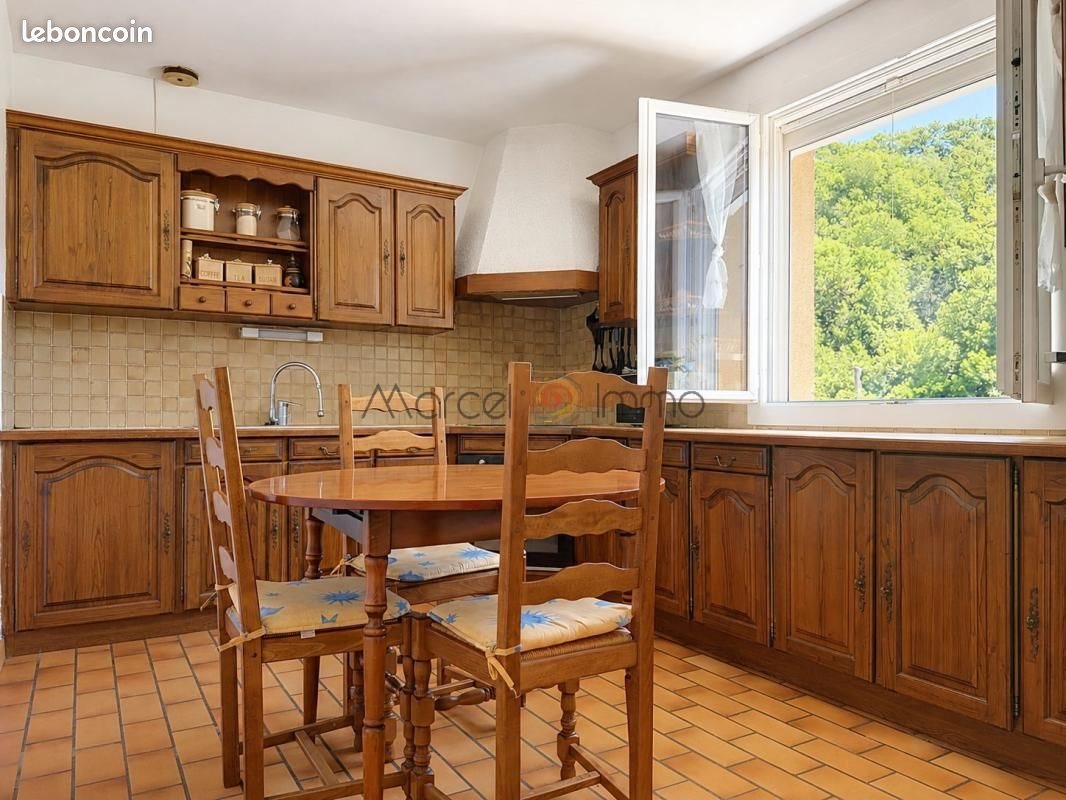 Maison à vendre, 103m², Saint-Laurent-d'Olt