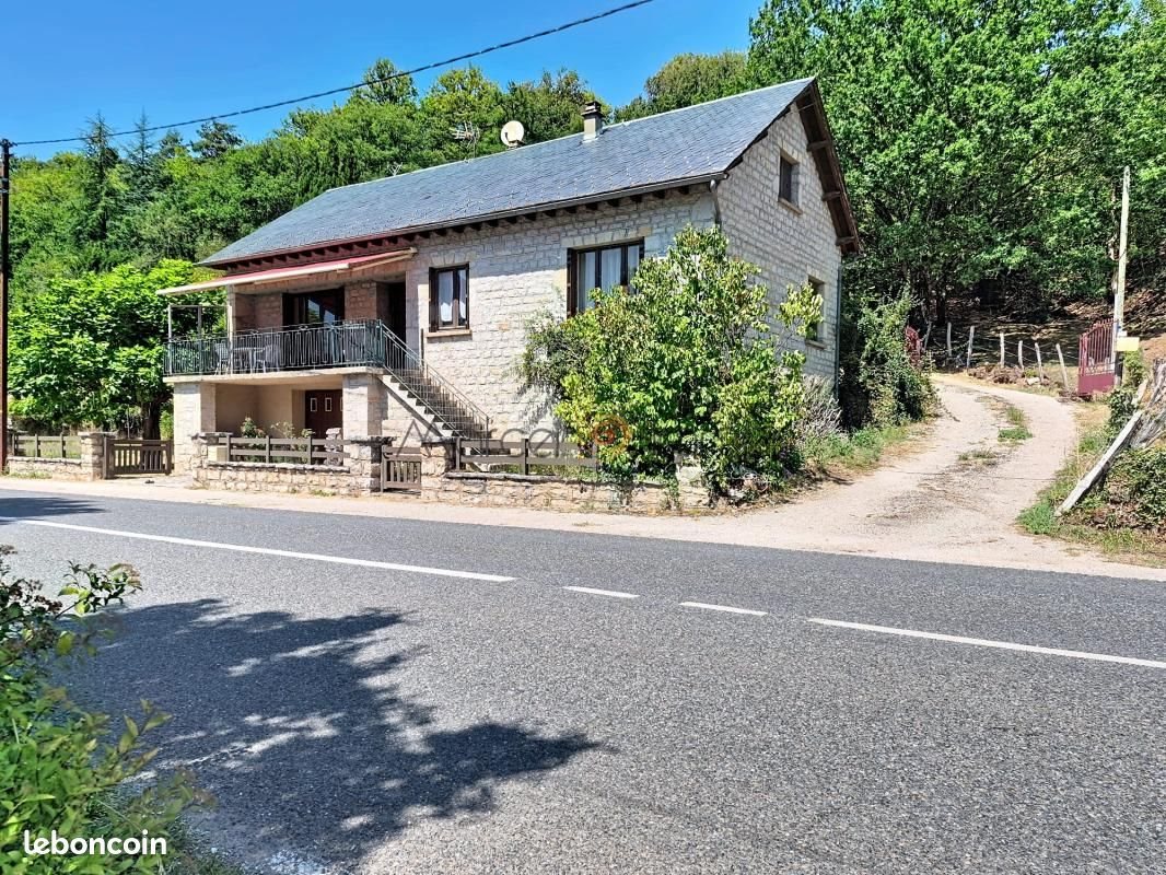 Maison à vendre, 84m², Saint-Laurent-d'Olt