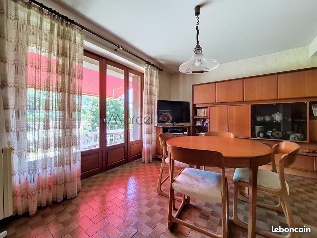 Maison à vendre, 84m², Saint-Laurent-d'Olt
