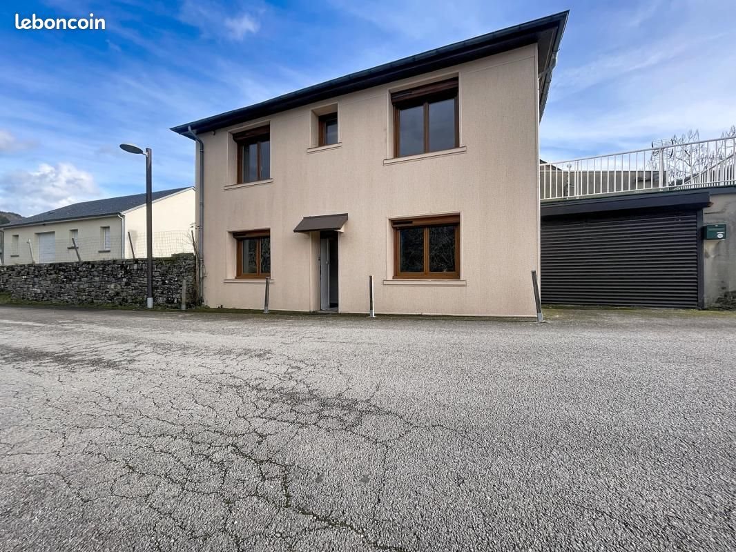 Maison à louer, 95m², Banassac