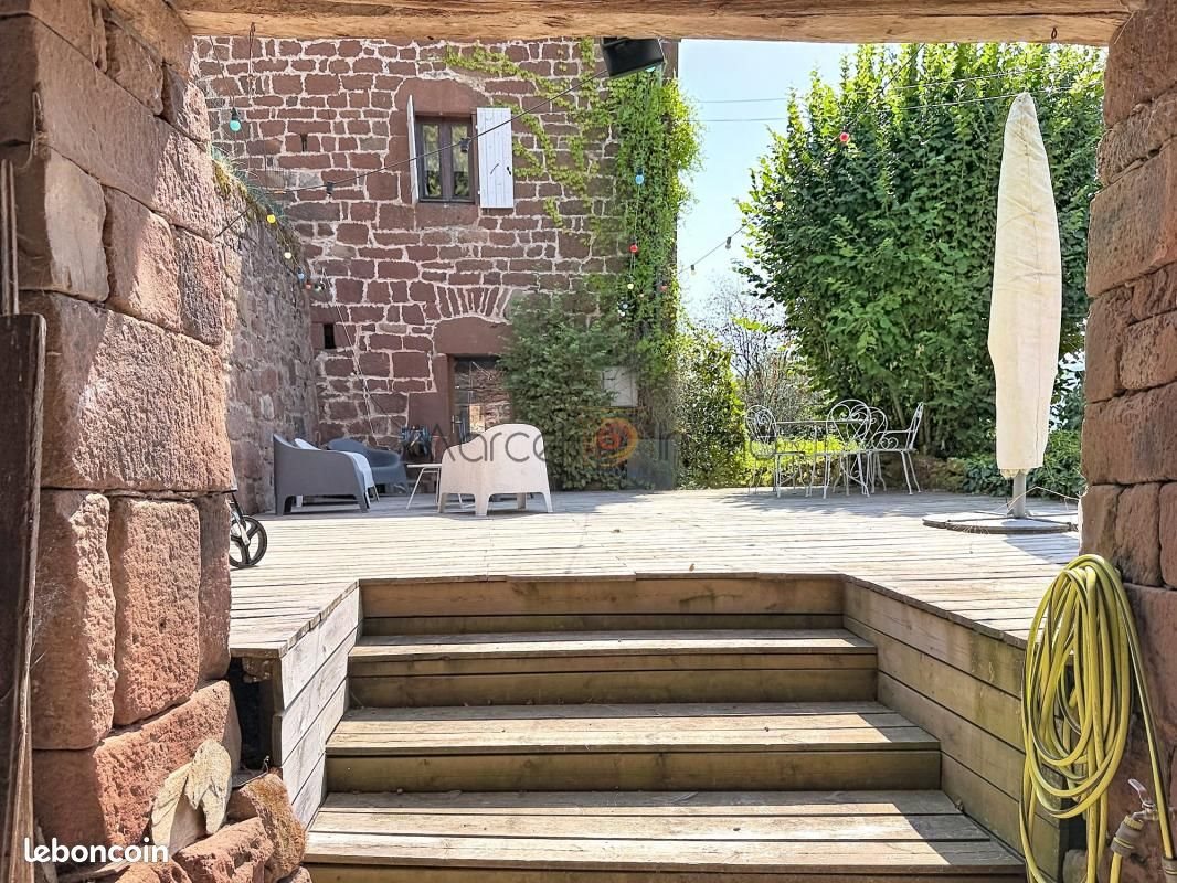 Maison à vendre, 103m², Saint-Laurent-d'Olt