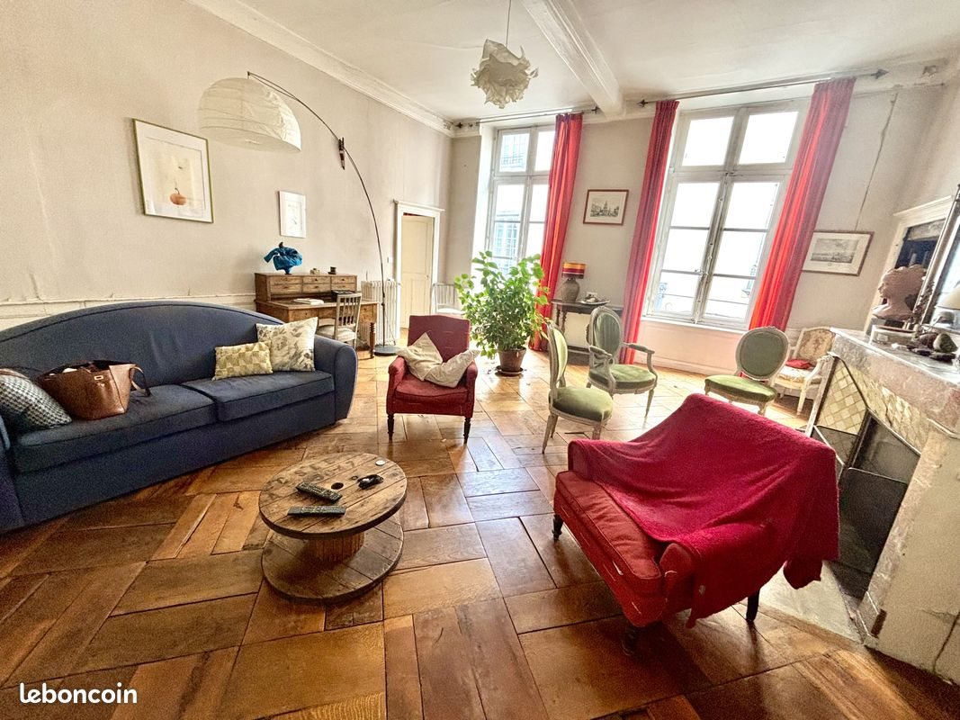 Maison à vendre, 237m², Riom