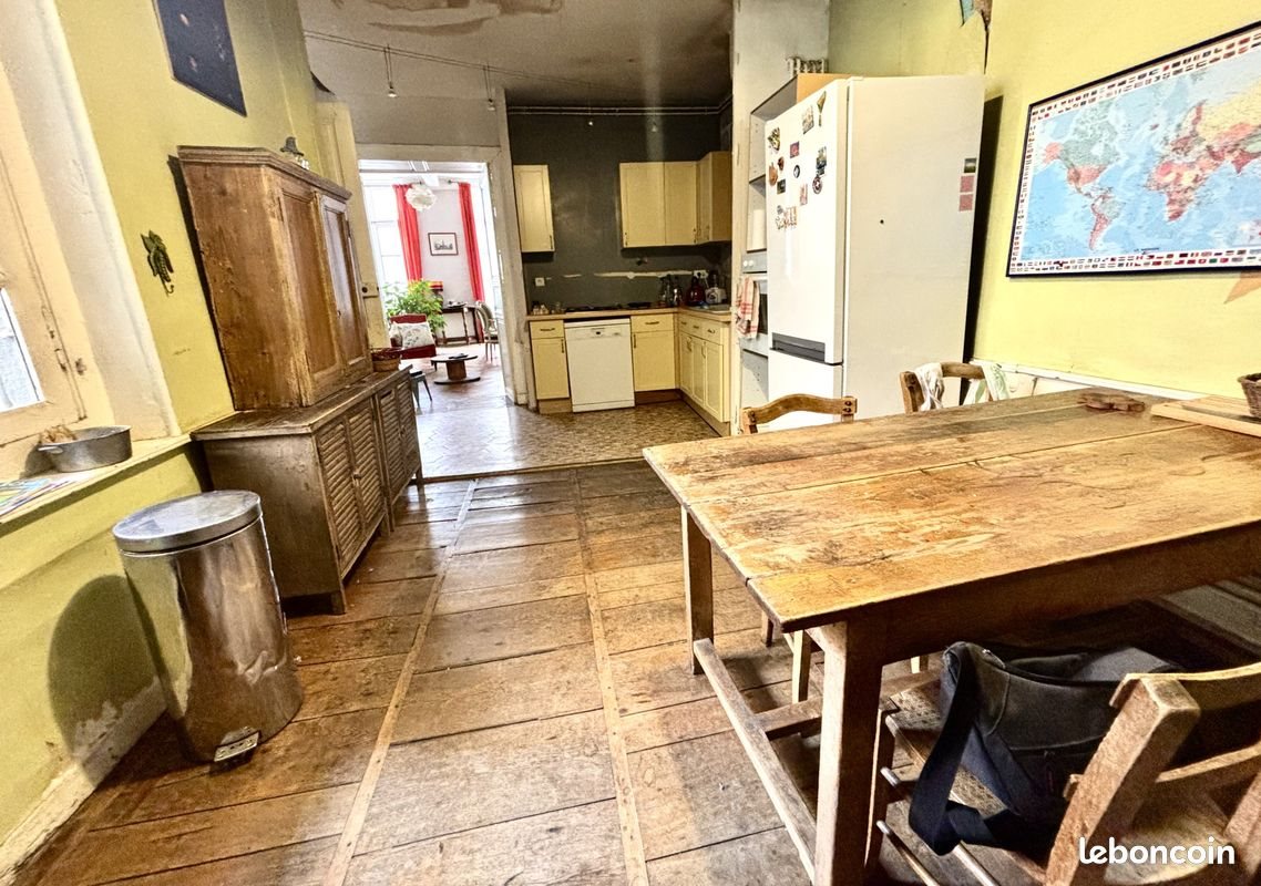 Maison à vendre, 237m², Riom