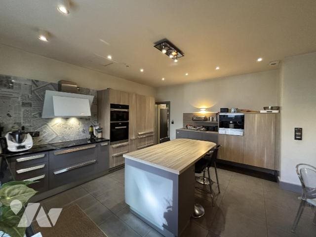 Maison à vendre, 321m², Chambéry