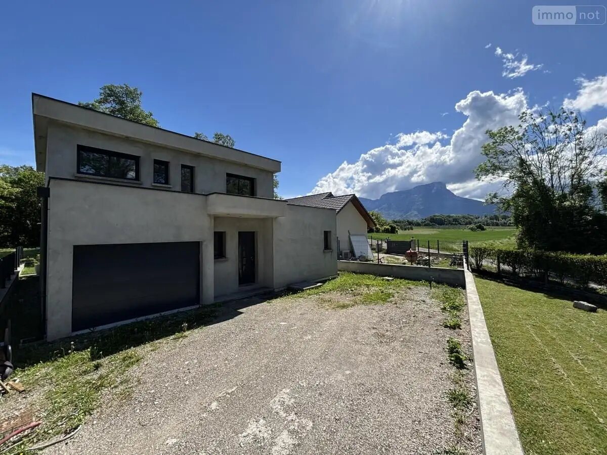 Maison à vendre, 137m², Porte-de-Savoie