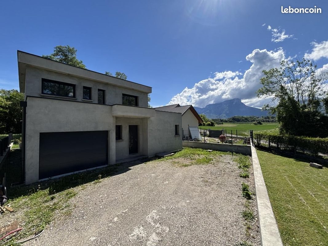 Maison à vendre, 138m², Porte-de-Savoie