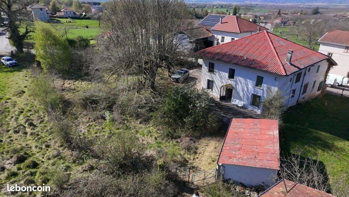 Maison à vendre, 263m², Saint-Geoirs