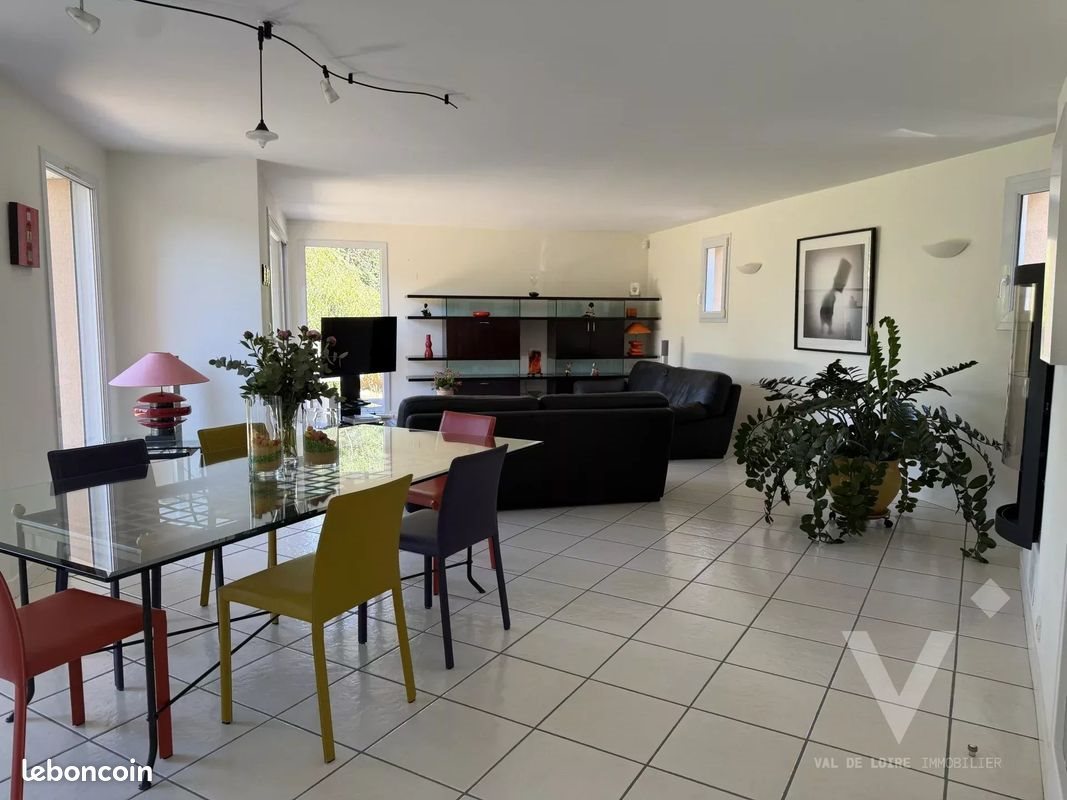 Maison à vendre, 220m², Saint-Paul-en-Cornillon