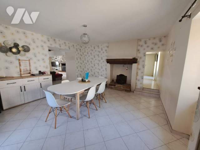 Maison à vendre, 158m², Saint-Saturnin-du-Limet