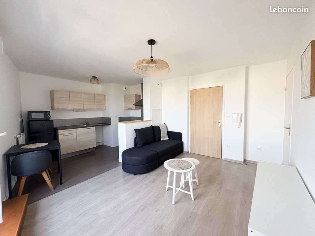 Appartement à louer, 45m², Saint-Jacques-de-la-Lande