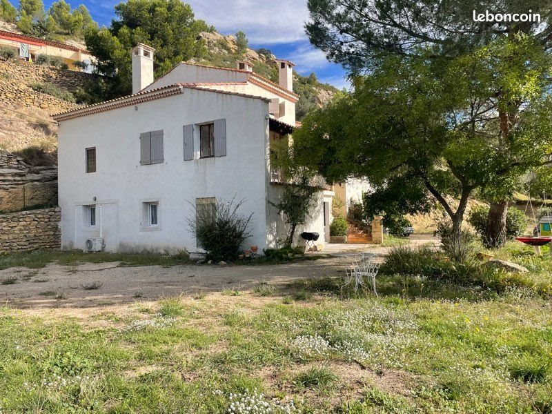 Maison à vendre, 240m², Pélissanne
