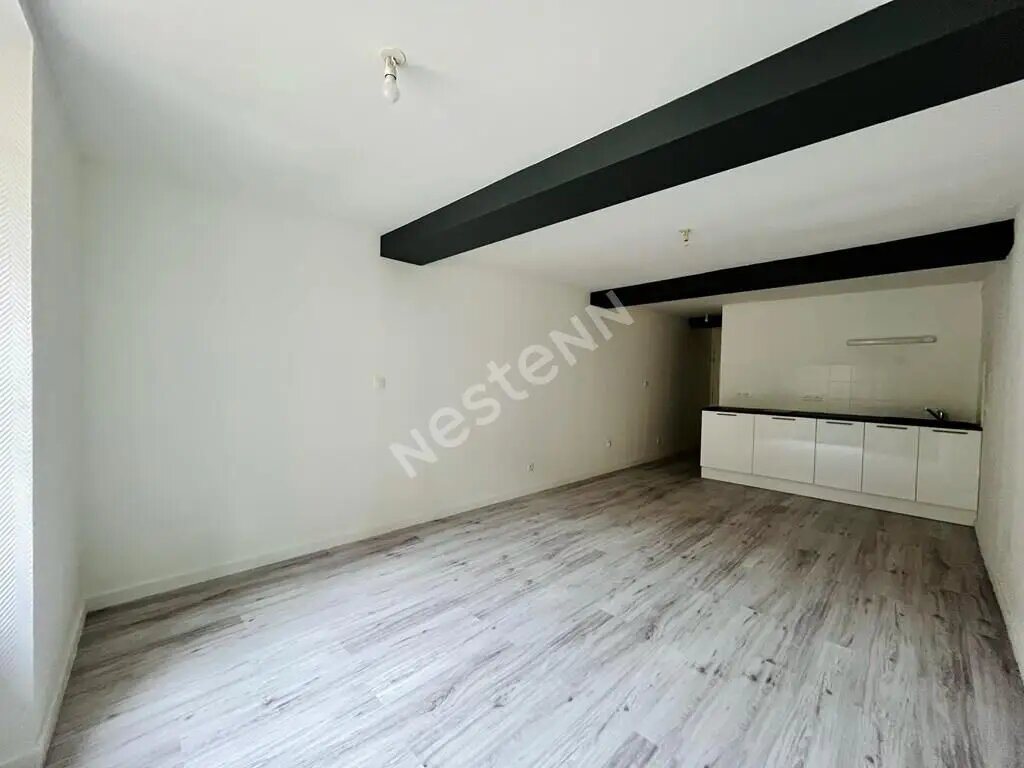 Appartement à louer, 27m², Saint-Amour
