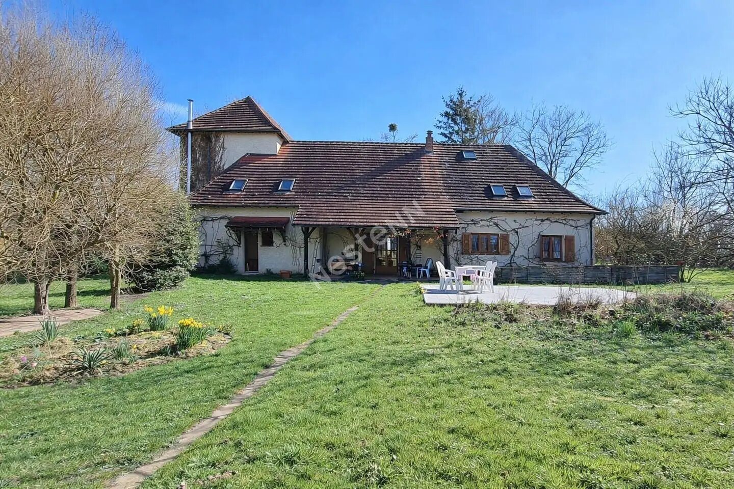 Maison à vendre, 276m², Curciat-Dongalon