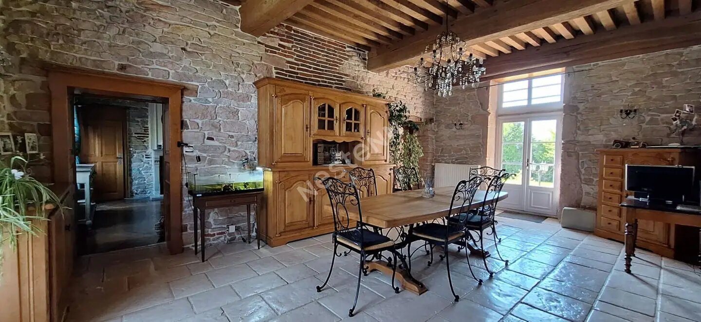 Maison à vendre, 291m², Cuisery