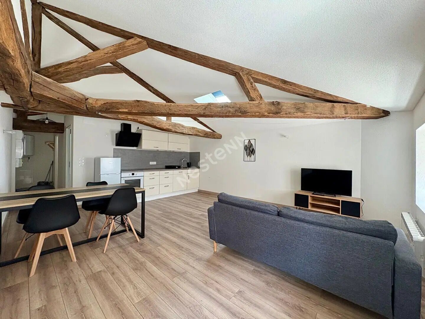 Appartement à louer, 46m², Saint-Amour
