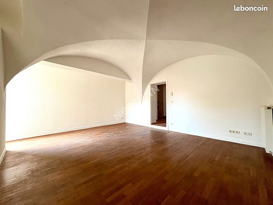 Appartement à louer, 74m², Coligny