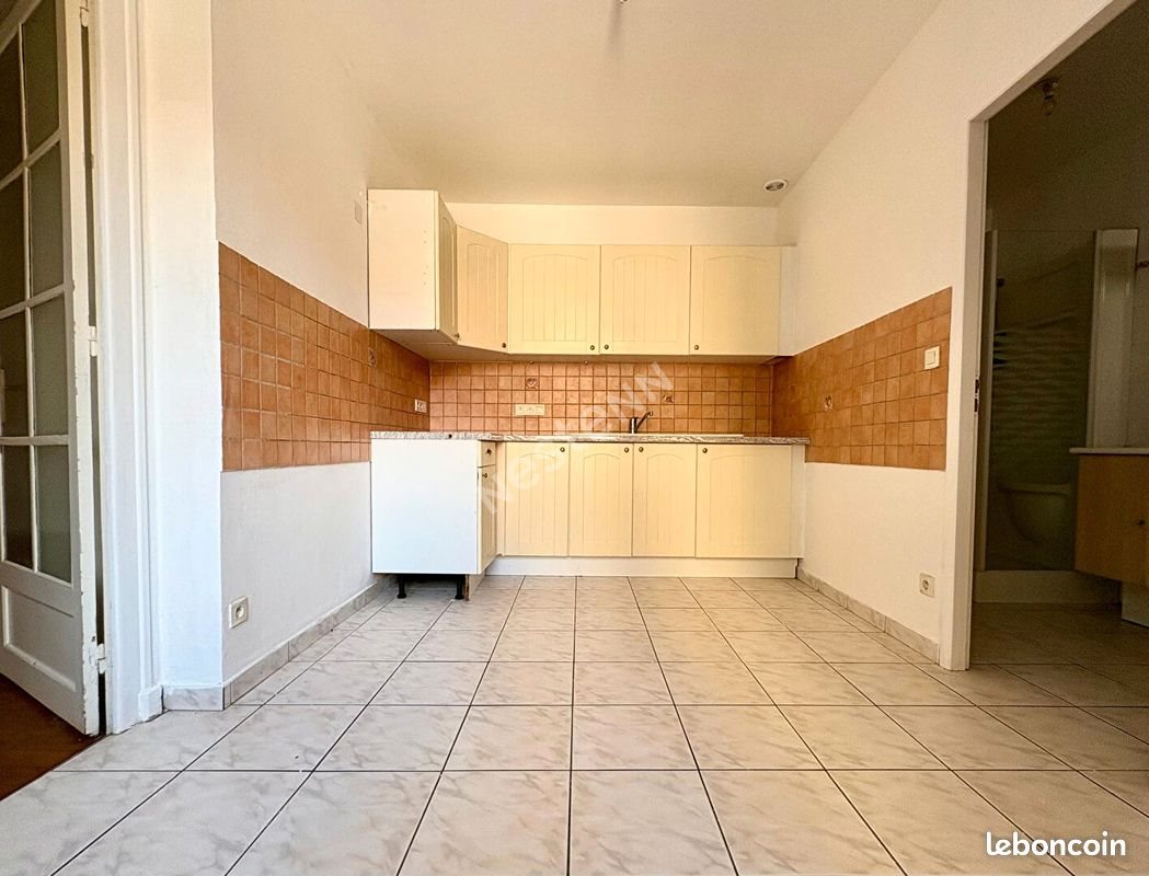 Appartement à louer, 74m², Coligny