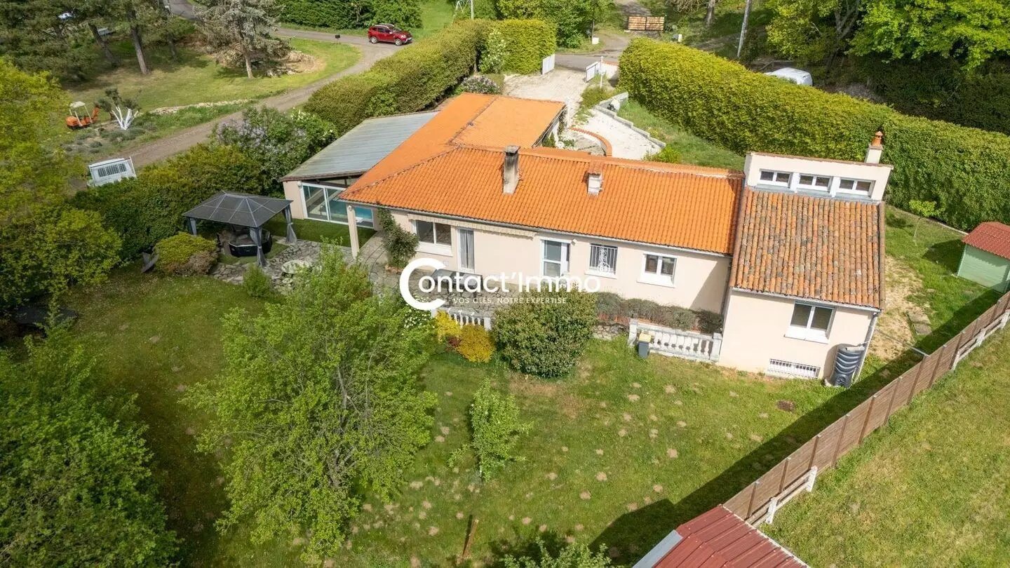 Maison à vendre, 180m², Aydat