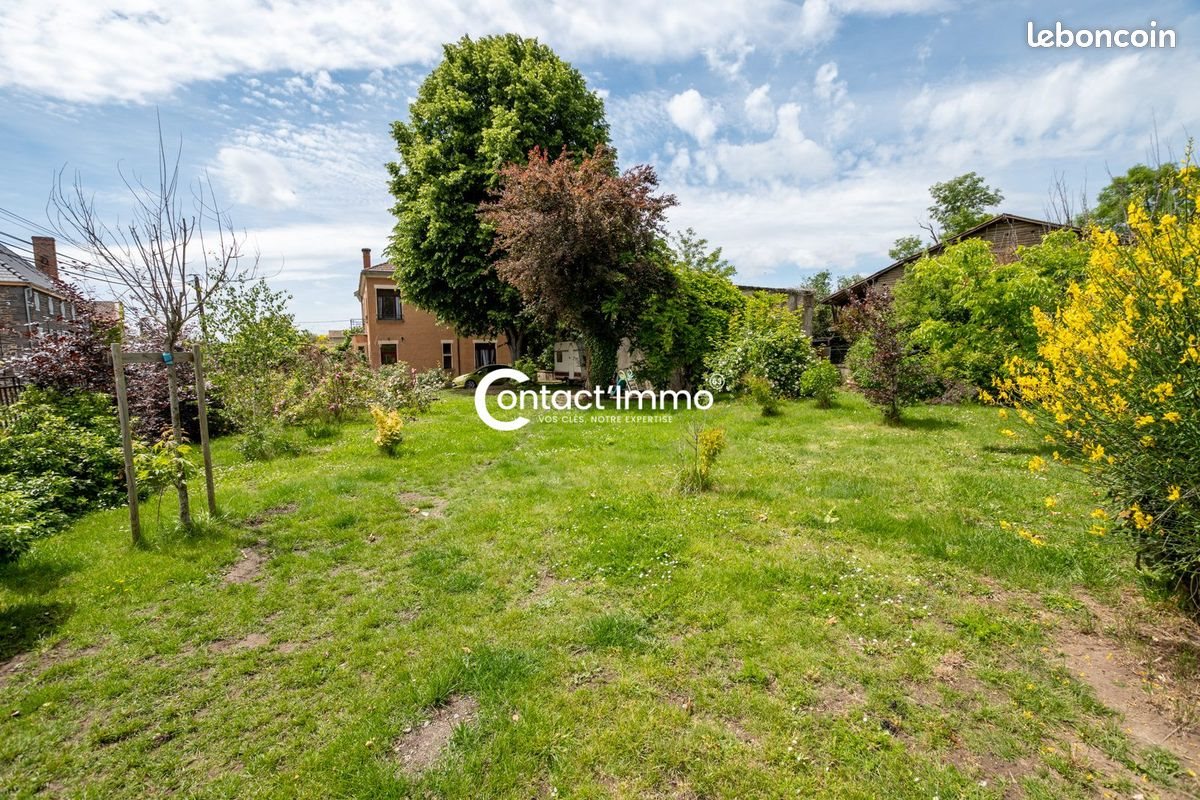 Maison à vendre, 210m², Luzillat