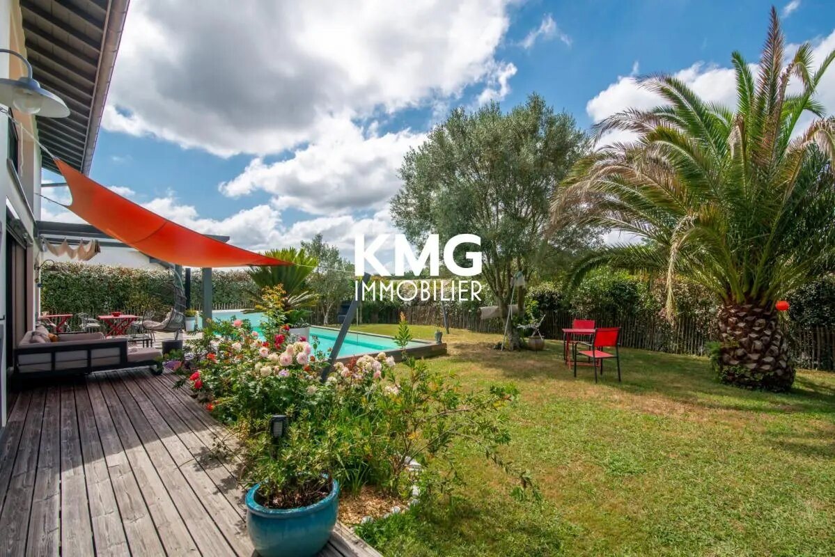 Maison à vendre, 167m², Bassussarry