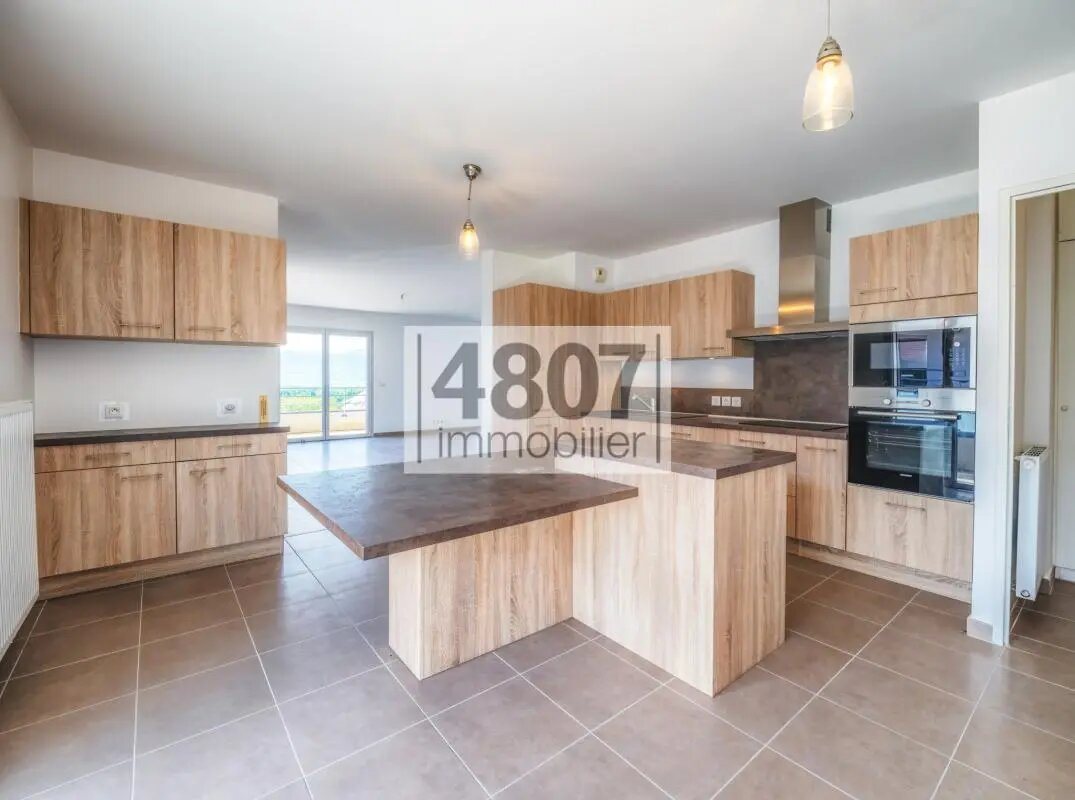 Appartement à vendre, 125m², Feigères