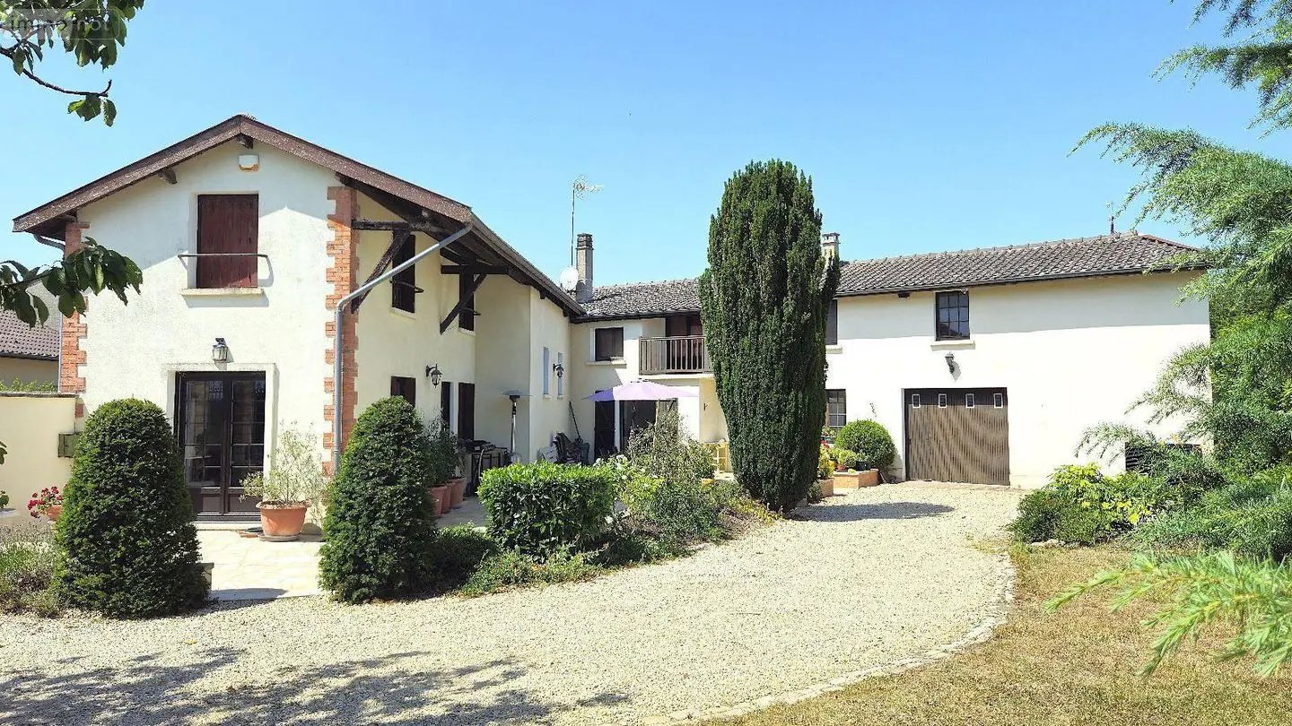 Maison à vendre, 270m², Vitry-en-Perthois