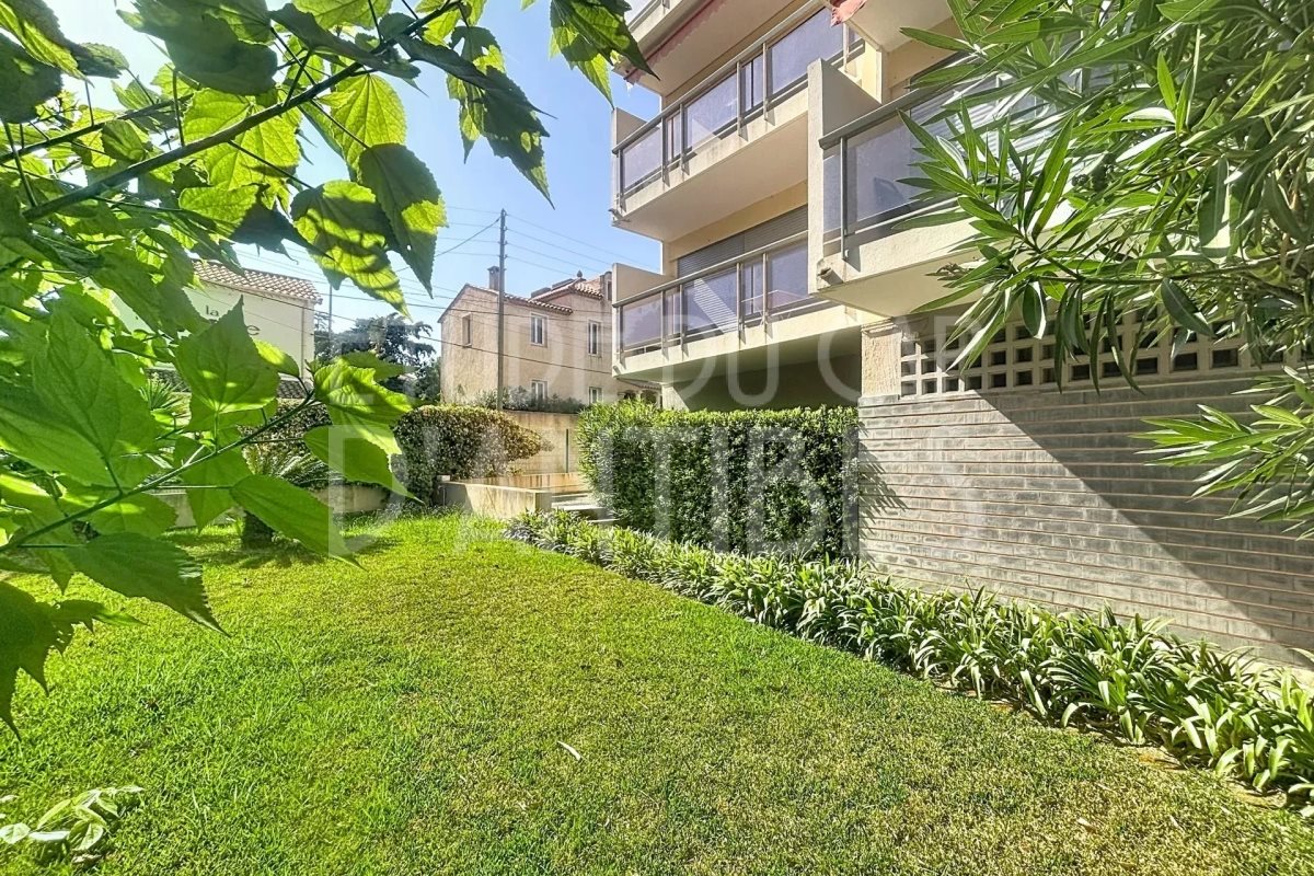 Appartement à vendre, 61m², Antibes