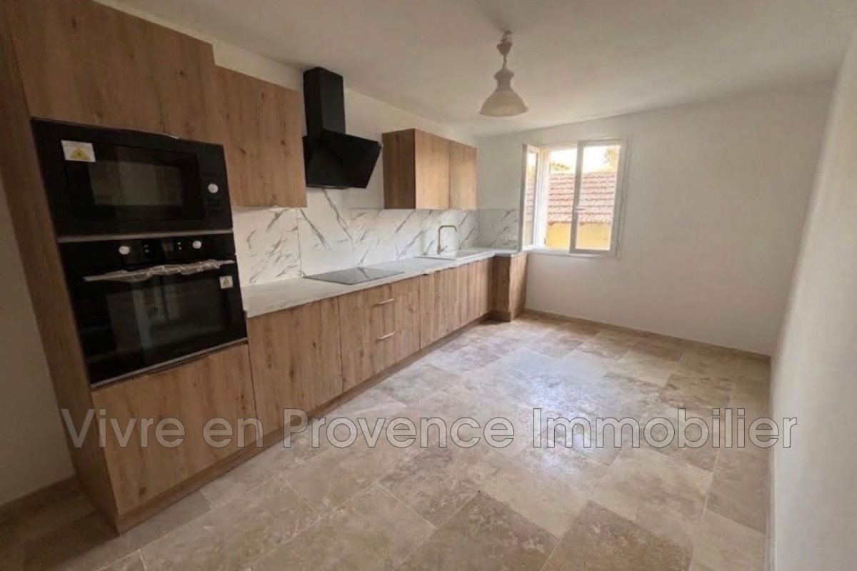 Maison à vendre, 82m², Saint-Saturnin-lès-Avignon