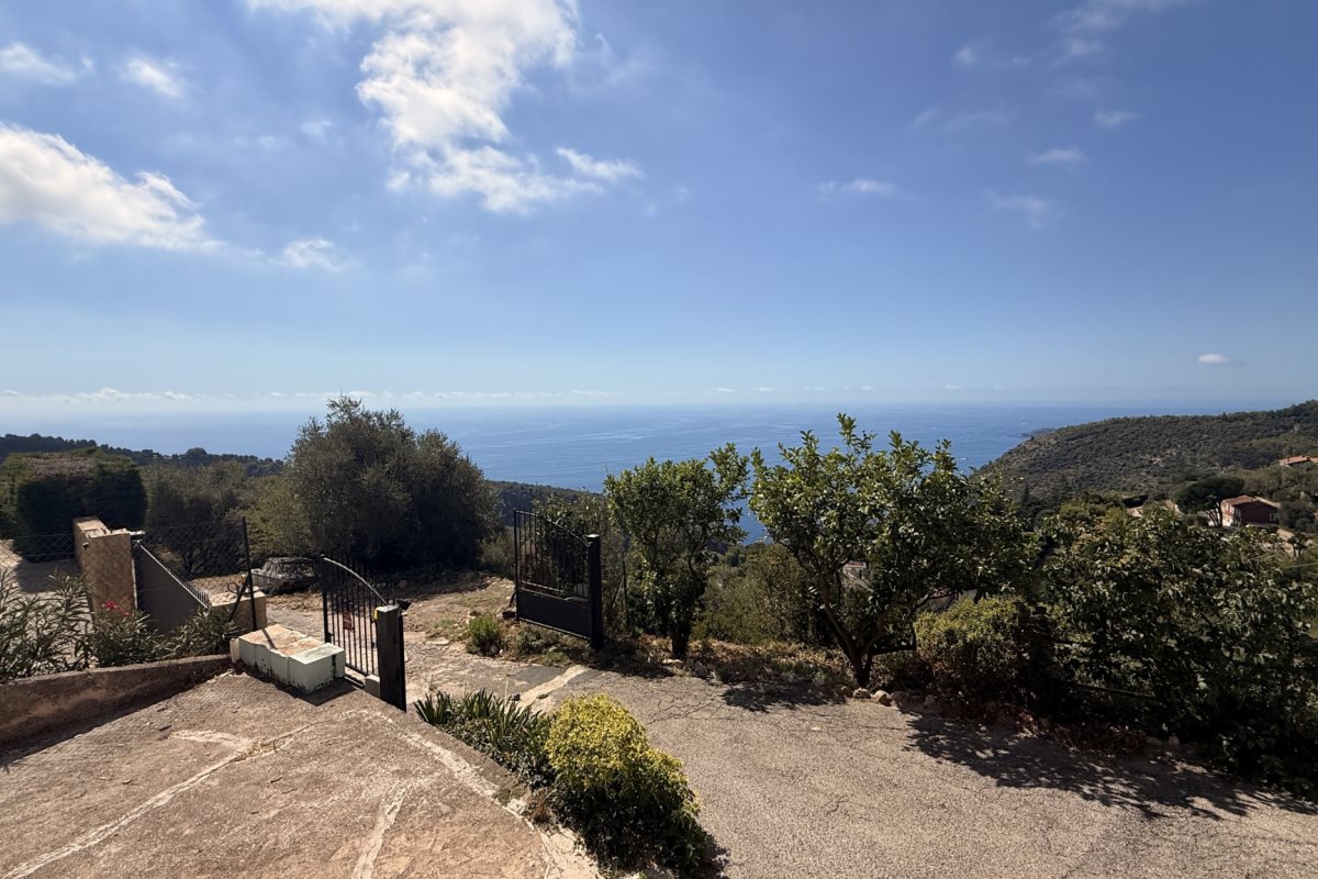 Appartement à louer, 66m², Eze