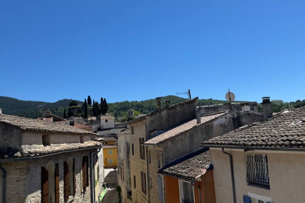 Maison à vendre, 74m², Malaucène