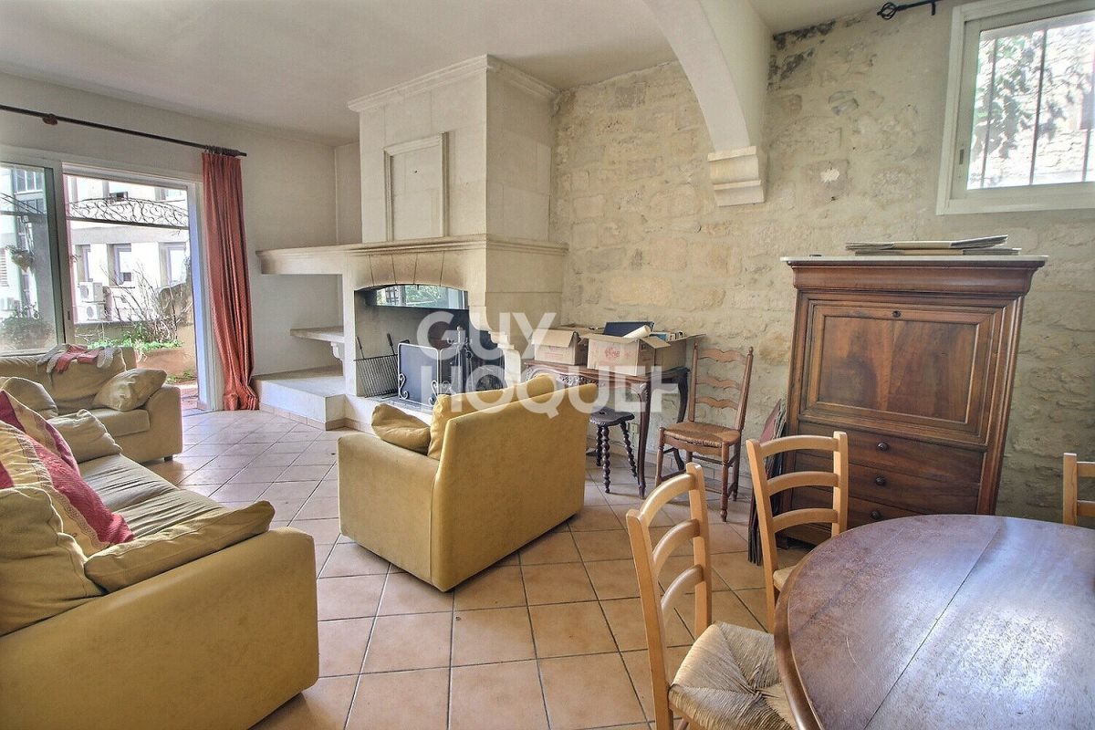 Maison à vendre, 244m², Tarascon