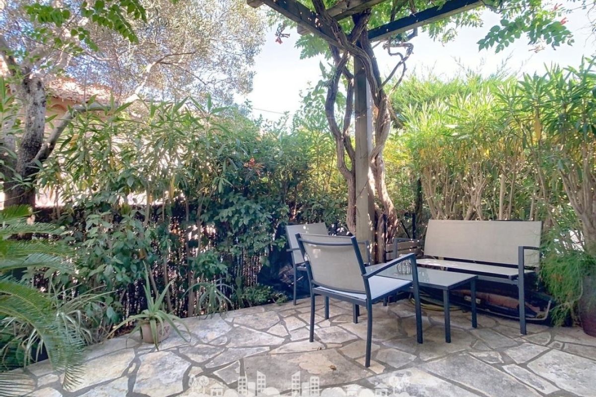 Maison à vendre, 30m², Cogolin
