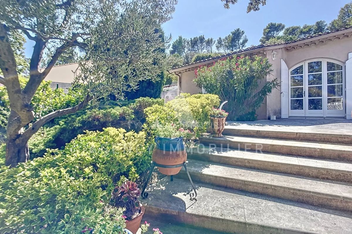 Maison à vendre, 140m², Noves