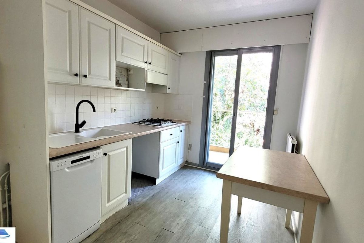 Appartement à vendre, 79m², Mandelieu-la-Napoule