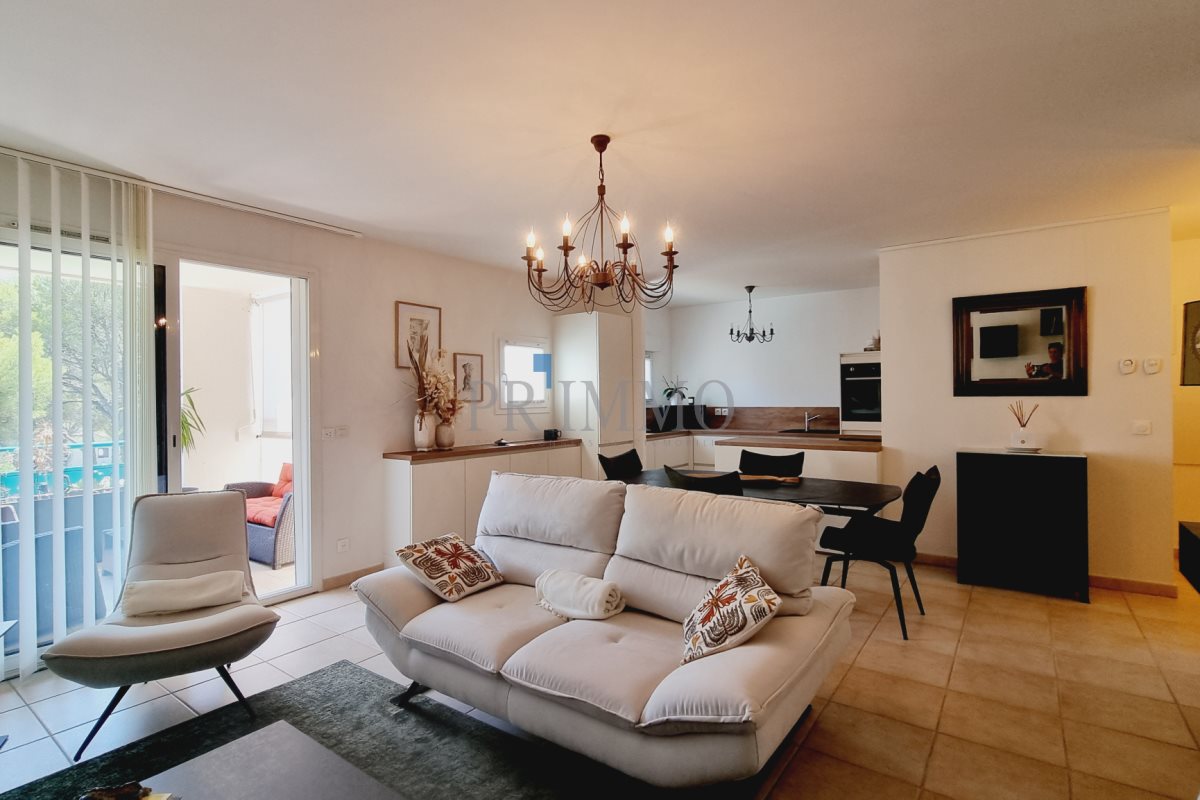 Appartement à vendre, 73m², Saint-Raphaël