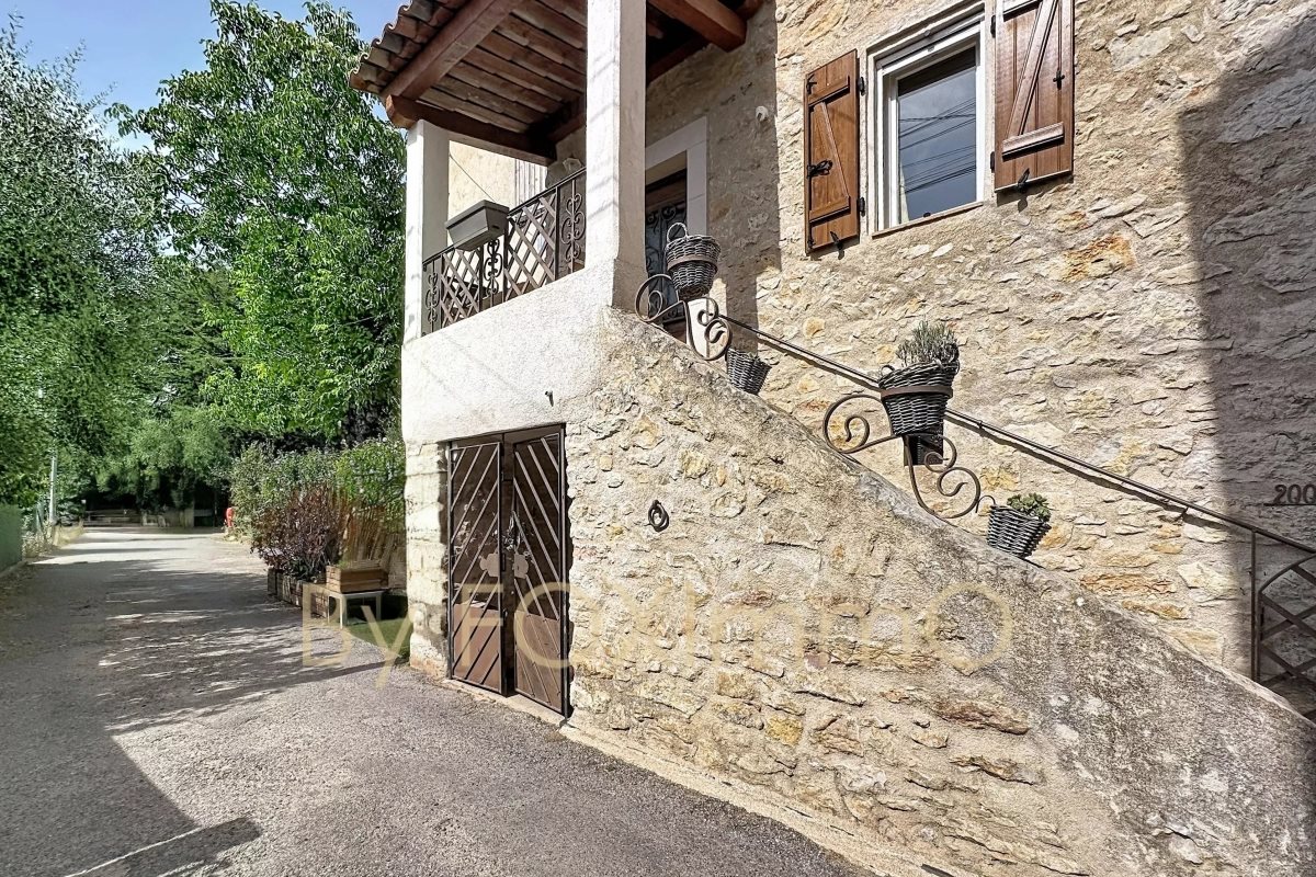 Appartement à vendre, 90m², Roquefort-les-Pins