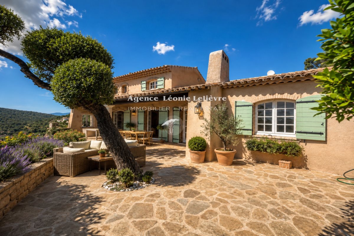 Maison à vendre, 153m², Roquebrune-sur-Argens