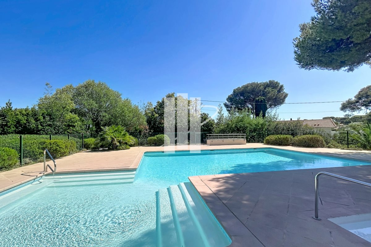 Appartement à vendre, 36m², Saint-Raphaël