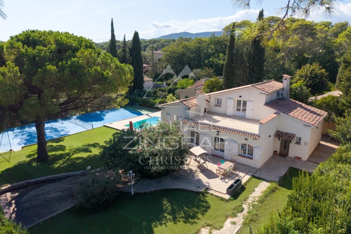 Maison à vendre, 285m², Mougins