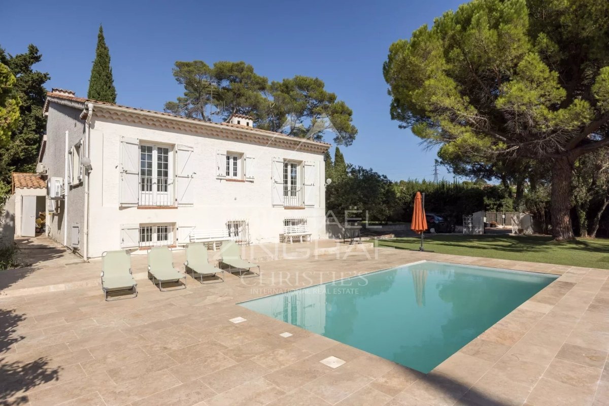 Maison à vendre, 285m², Mougins