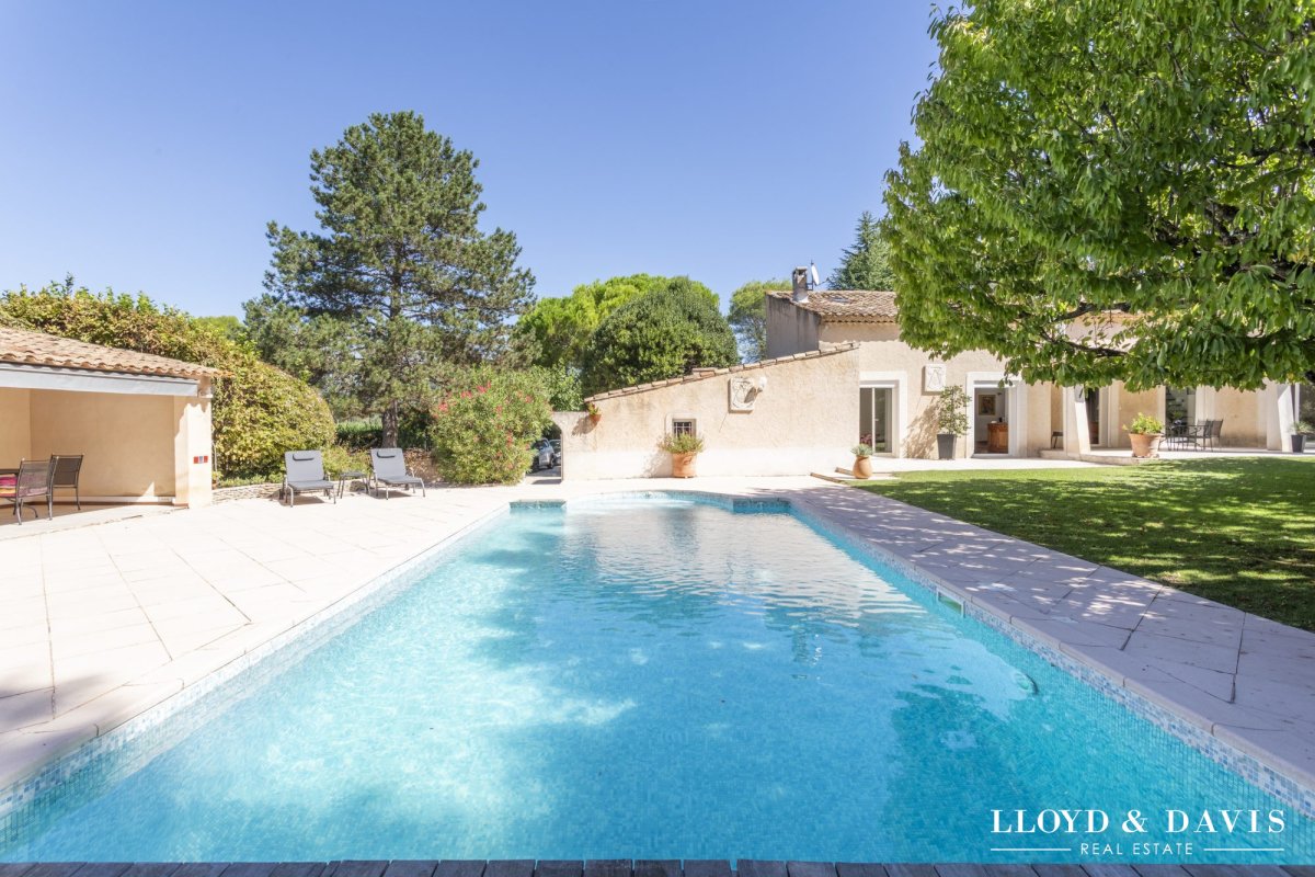 Maison à vendre, 260m², Venelles