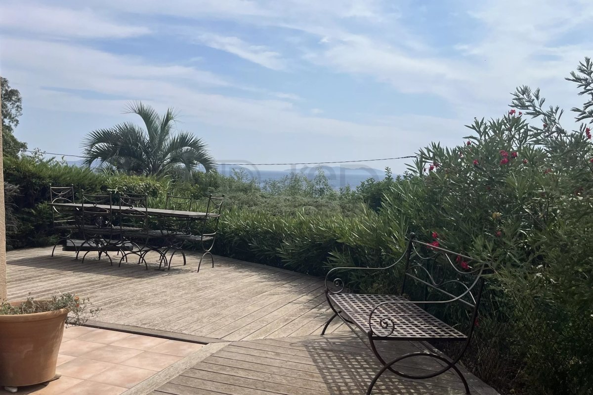 Appartement à vendre, 47m², Rayol-Canadel-sur-Mer
