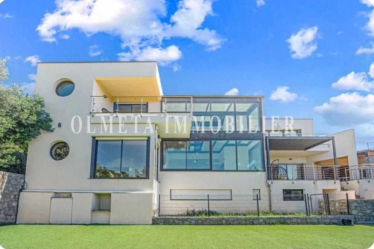 Maison à vendre, 800m², Roquebrune-Cap-Martin