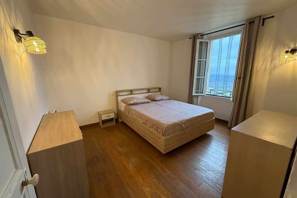 Appartement à louer, 42m², Montauroux