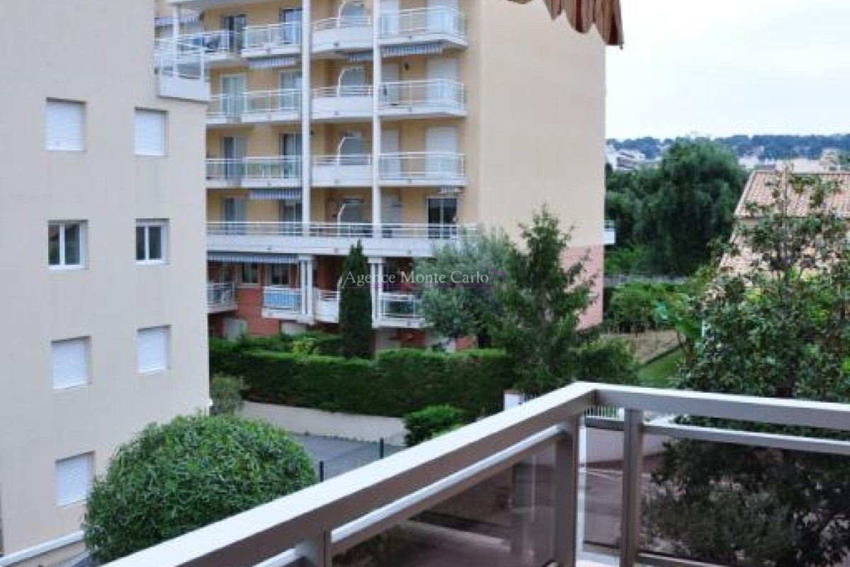 Appartement à louer, 23m², Roquebrune-Cap-Martin