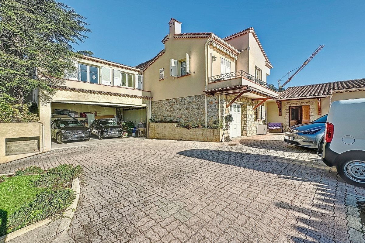Maison à vendre, 311m², Mandelieu-la-Napoule