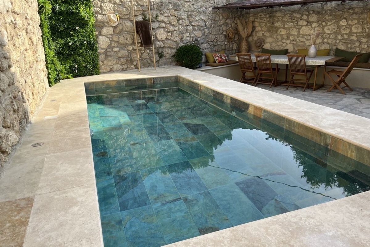 Maison à louer, 250m², Mallemort
