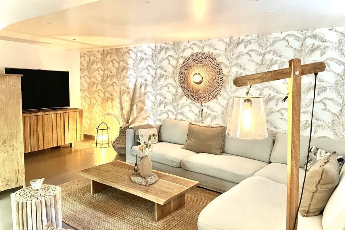 Maison à louer, 250m², Mallemort