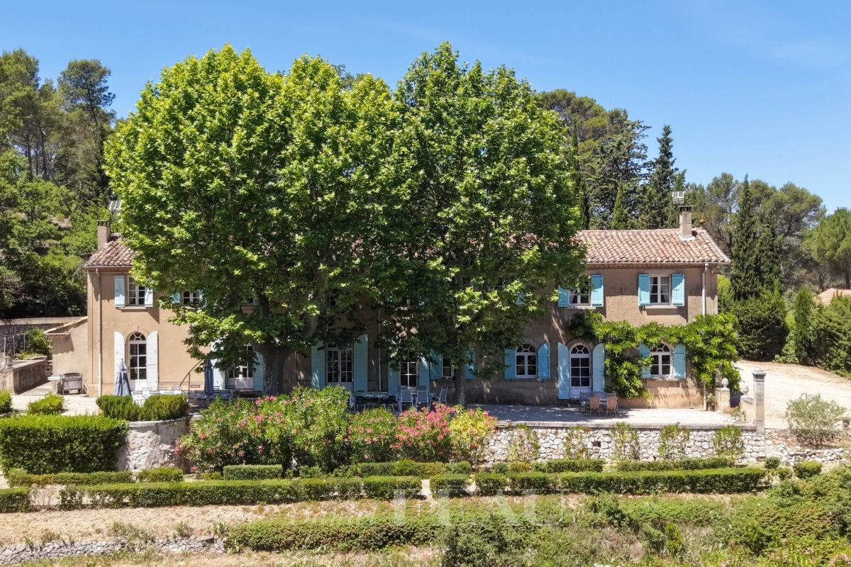 Maison à vendre, 555m², Aix-en-Provence