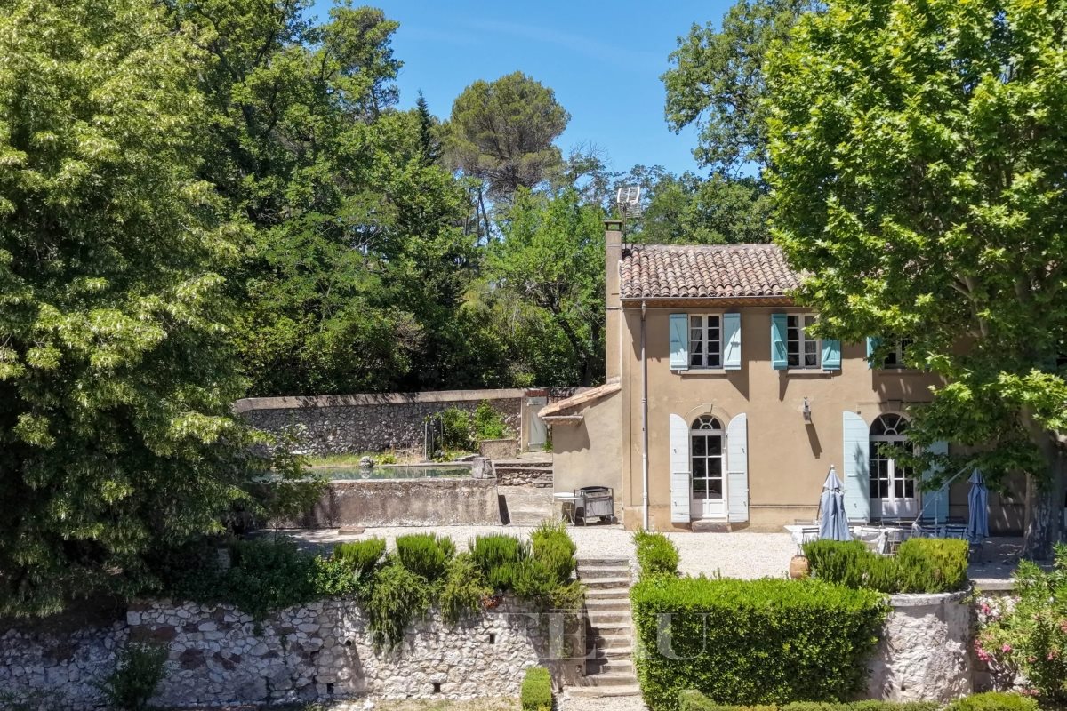 Maison à vendre, 555m², Aix-en-Provence